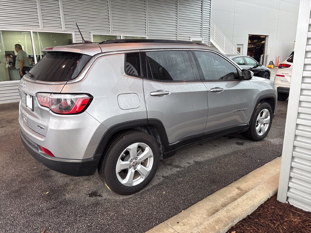 Used 2021 Jeep Compass Latitude w/ Sun and Sound Group FWD image 35