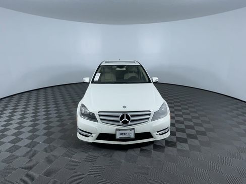 Used 2012 Mercedes-Benz C 300 4MATIC Sedan image 3