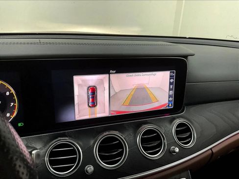 Used 2019 Mercedes-Benz E 63 AMG S image 28