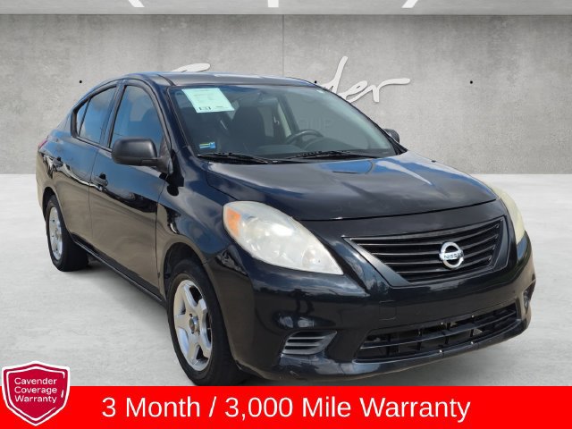 Used 2013 Nissan Versa S Plus FWD image 2