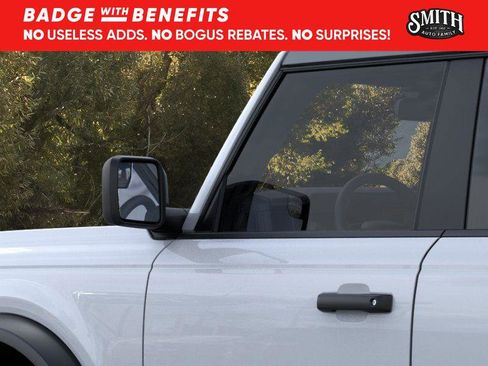 New 2025 Ford Bronco 4-Door image 23
