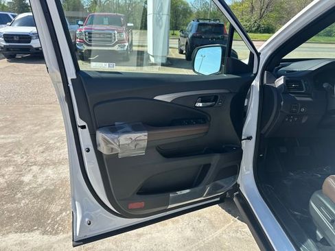 New 2026 Honda Ridgeline RTL image 10