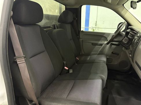 Used 2014 Chevrolet Silverado 2500 W/T image 13