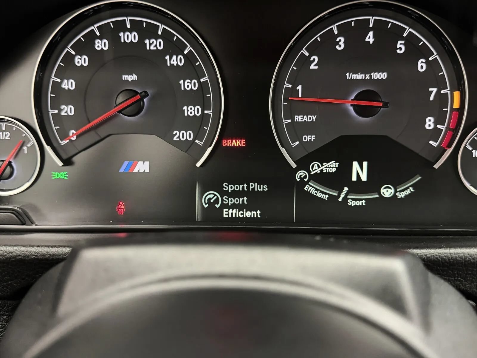 Used 2015 BMW M4 Convertible RWD image 21