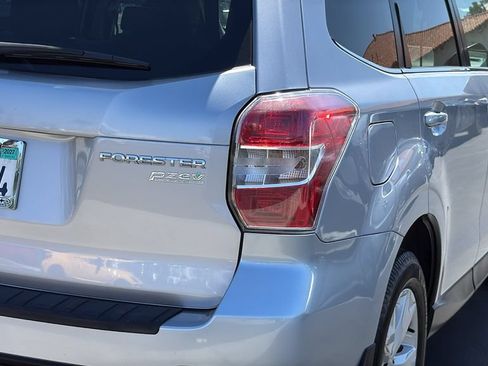 Used 2016 Subaru Forester 2.5i Limited AWD/4WD image 7