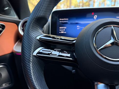 Certified 2022 Mercedes-Benz C 300 Sedan image 22