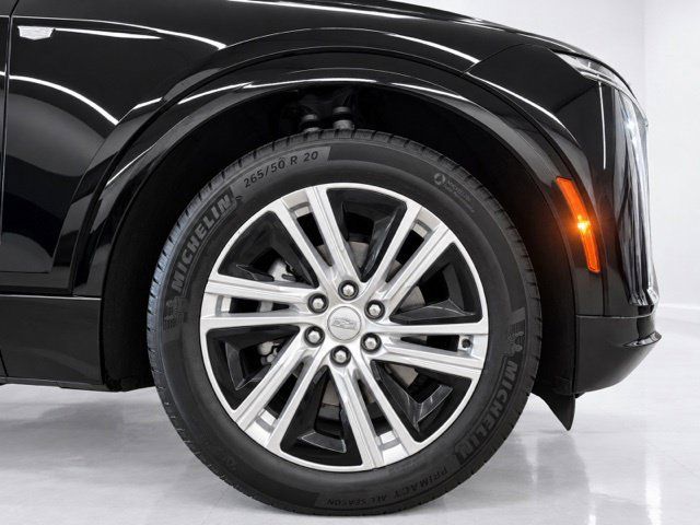 Used 2024 Cadillac Lyriq Tech w/ Driver Assist Package AWD/4WD image 9