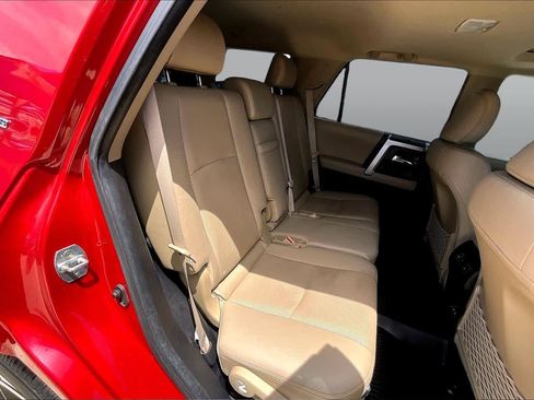 Used 2023 Toyota 4Runner Limited AWD/4WD image 19