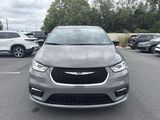 New 2025 Chrysler Pacifica Select image 2