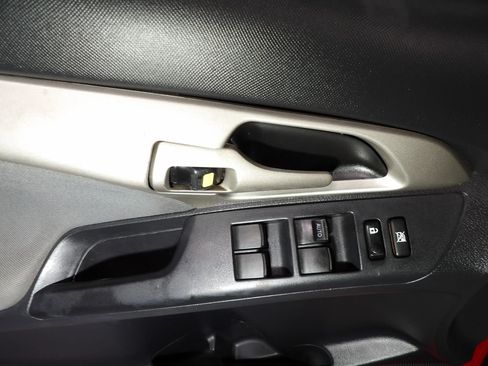 Used 2009 Toyota Matrix XR image 9