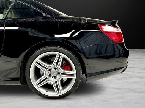 Used 2013 Mercedes-Benz SL 63 AMG image 21