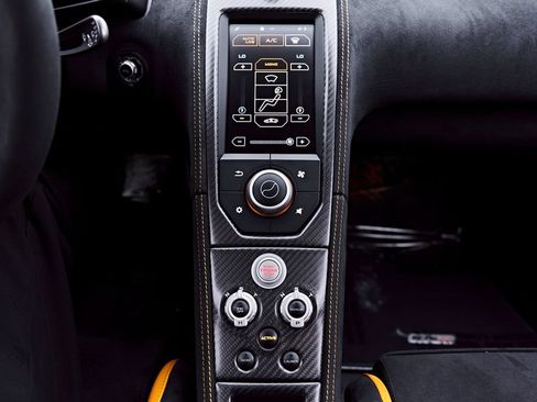 Used 2016 McLaren 675LT Coupe RWD image 91