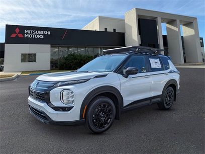 New 2025 Mitsubishi Outlander Trail Edition