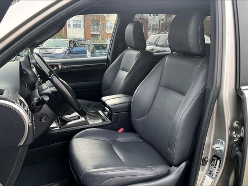 Used 2023 Lexus GX 460 Premium image 23