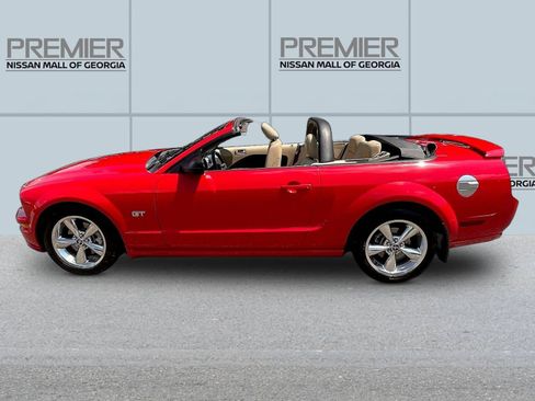 Used 2008 Ford Mustang GT RWD image 4