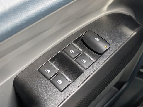 Used 2022 Ford Maverick XL image 22