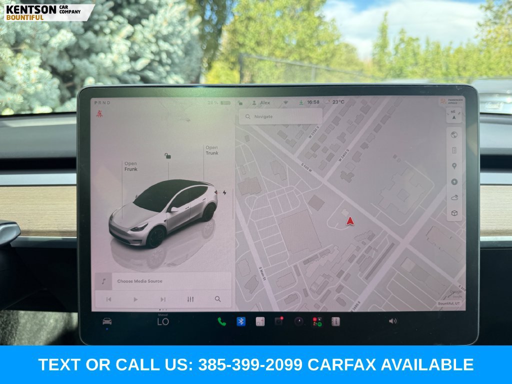 Used 2022 Tesla Model Y Performance AWD/4WD image 19