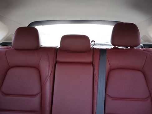 Used 2023 MAZDA CX-5 Carbon Edition image 10