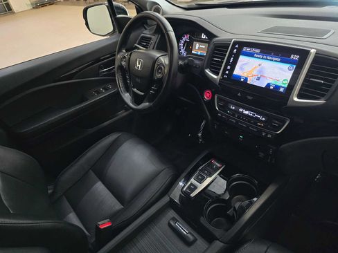 Used 2017 Honda Pilot Touring image 31