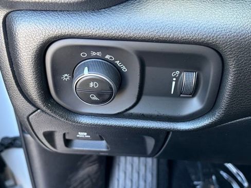 New 2026 RAM 1500 Express AWD/4WD image 25