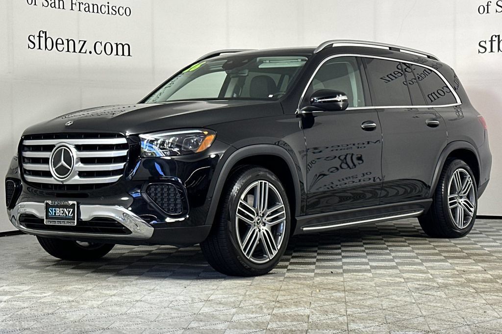 Certified 2026 Mercedes-Benz GLS 450 4MATIC image 10
