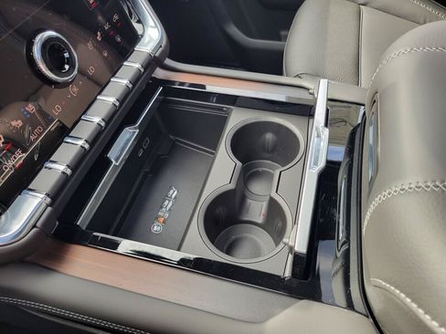 New 2026 GMC Yukon Denali w/ Denali Reserve Package RWD image 25