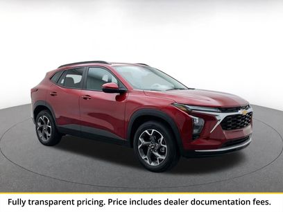 Used 2025 Chevrolet Trax LT