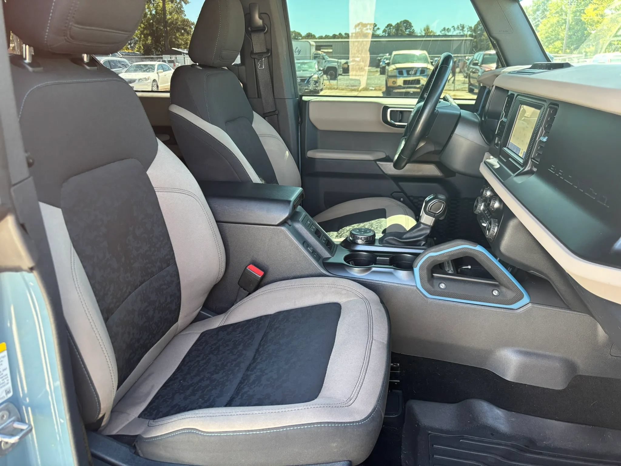 Used 2021 Ford Bronco Wildtrak AWD/4WD image 23