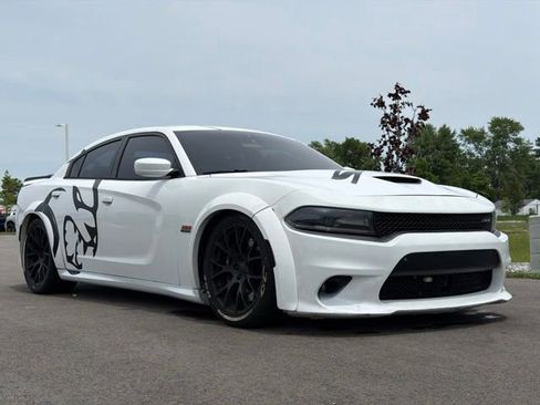Used 2016 Dodge Charger SRT w/ Harman/Kardon Audio Group RWD image 1
