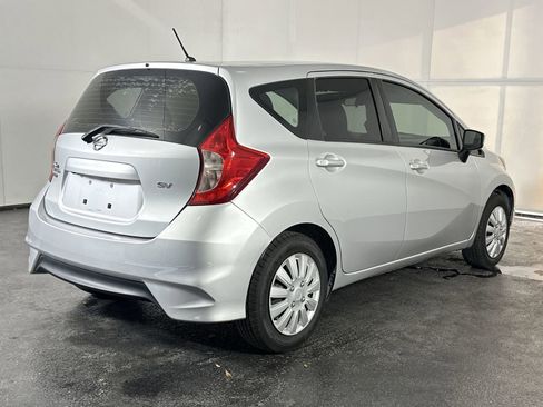 Used 2019 Nissan Versa Note SV image 11