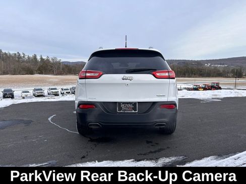 Used 2015 Jeep Cherokee Latitude image 7