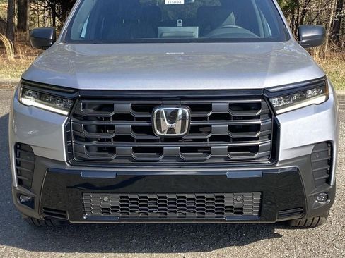 New 2026 Honda Pilot Sport image 28