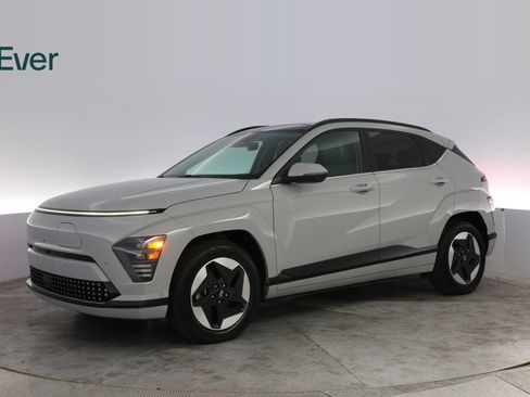 Used 2024 Hyundai Kona Limited FWD image 18