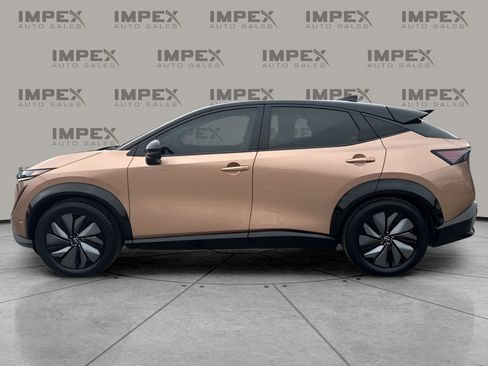 Used 2023 Nissan Ariya image 2