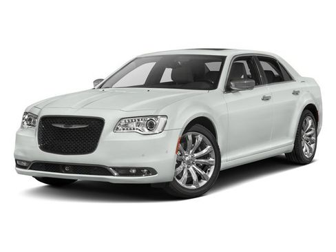 Used 2017 Chrysler 300 C image 1