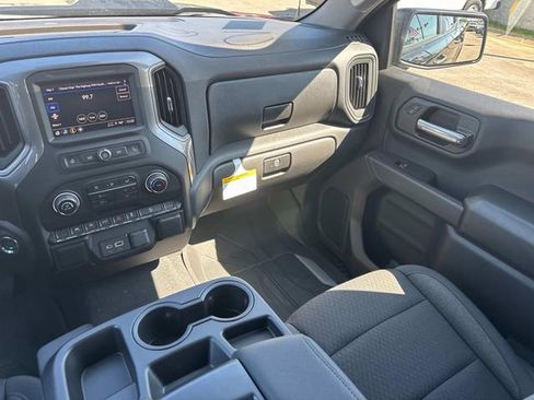 New 2026 Chevrolet Silverado 1500 Custom Trail Boss image 17