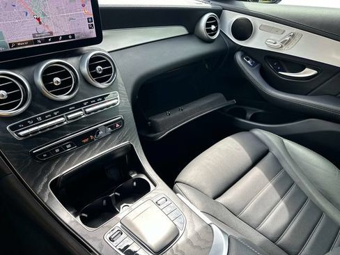 Certified 2022 Mercedes-Benz GLC 43 AMG 4MATIC image 33