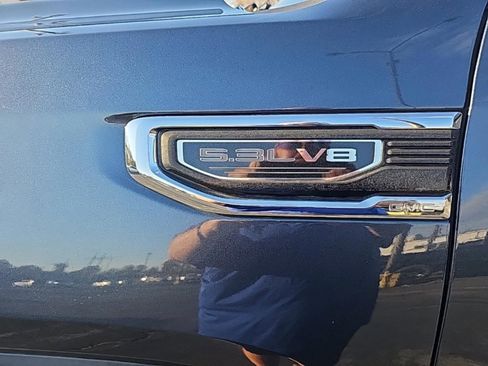 Used 2021 GMC Sierra 1500 SLT w/ SLT Premium Plus Package image 11