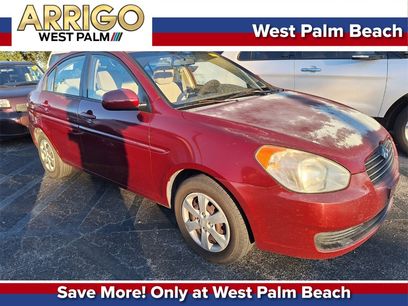 Used 2010 Hyundai Accent GLS w/ Premium Pkg 4