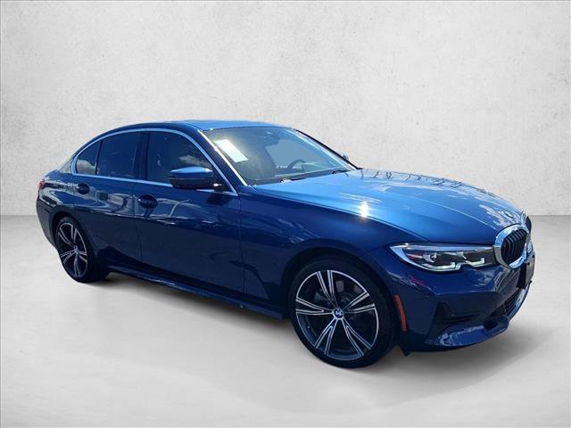 Used 2021 BMW 330i xDrive Sedan w/ Premium Package AWD/4WD image 3