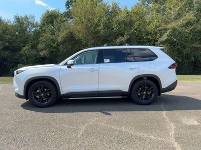 New 2026 Toyota Grand Highlander LE