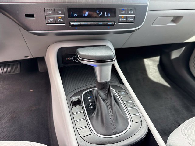 Used 2024 Hyundai Kona SEL AWD/4WD image 10