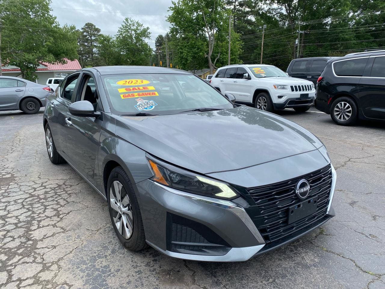Used 2023 Nissan Altima 2.5 S FWD image 3