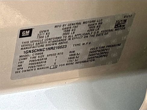 Used 2017 Chevrolet Suburban LT image 33