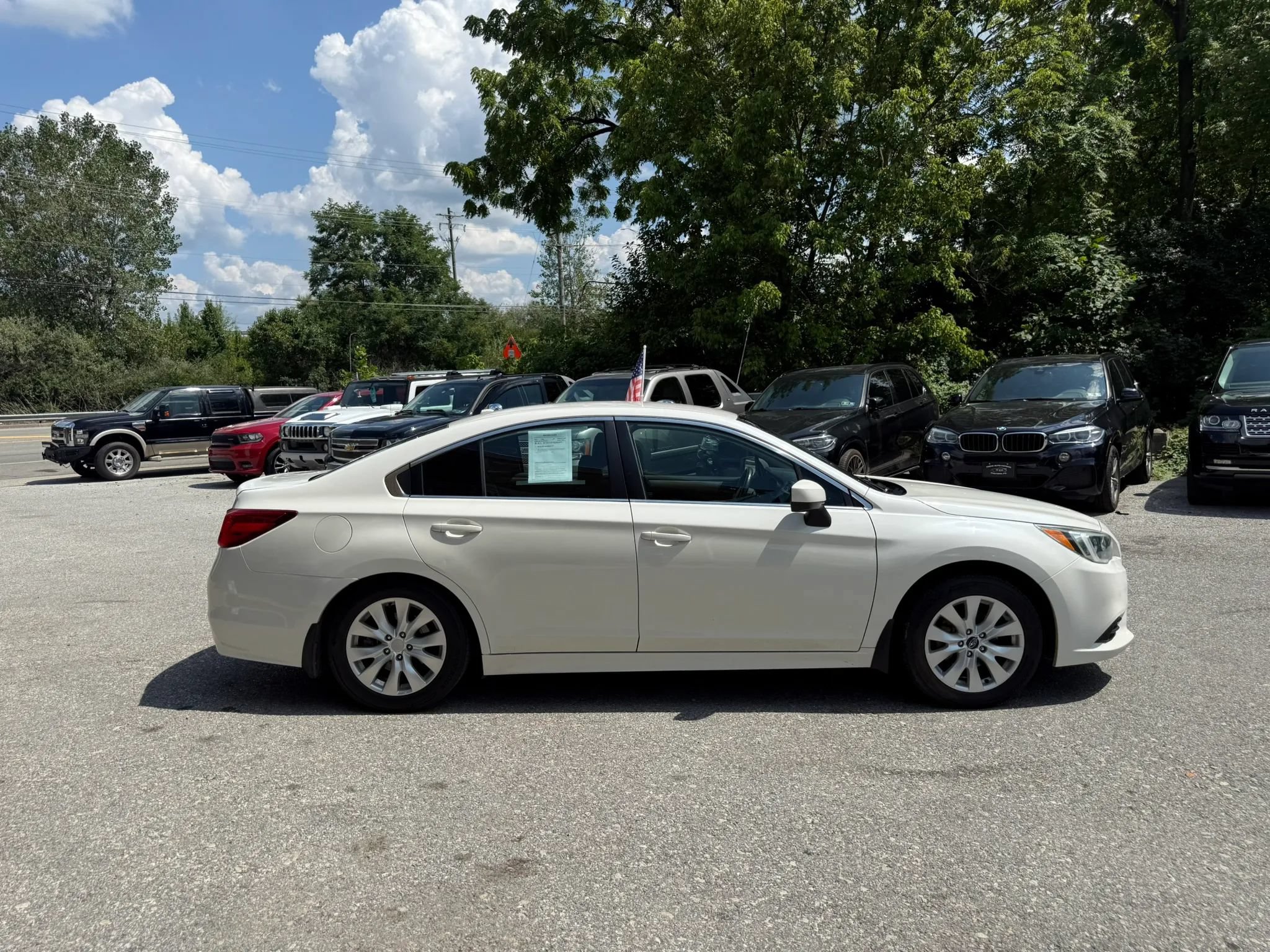 Used 2015 Subaru Legacy 2.5i Premium AWD/4WD image 2