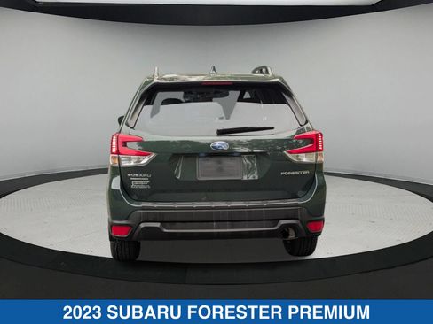 Used 2023 Subaru Forester Premium AWD/4WD image 5