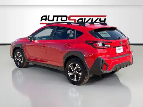 Used 2024 Subaru Crosstrek 2.0i Premium image 5