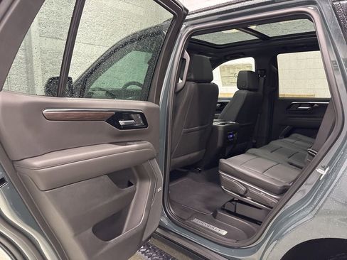 New 2026 Chevrolet Tahoe Z71 w/ Comfort Package AWD/4WD image 30