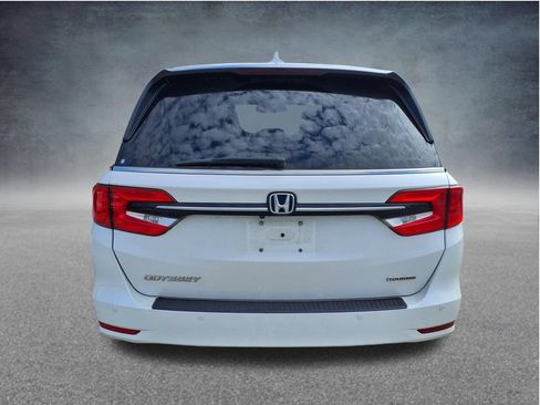 Used 2023 Honda Odyssey Touring image 7