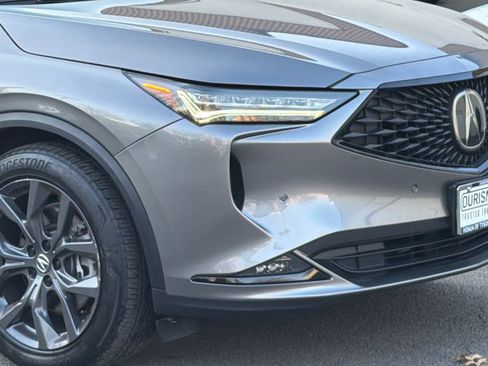 Used 2023 Acura MDX A-Spec image 11